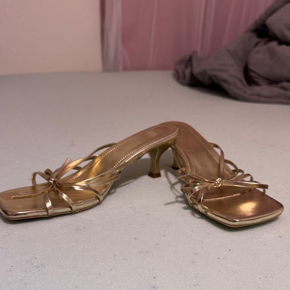 Elegant Gold Strappy Heels
